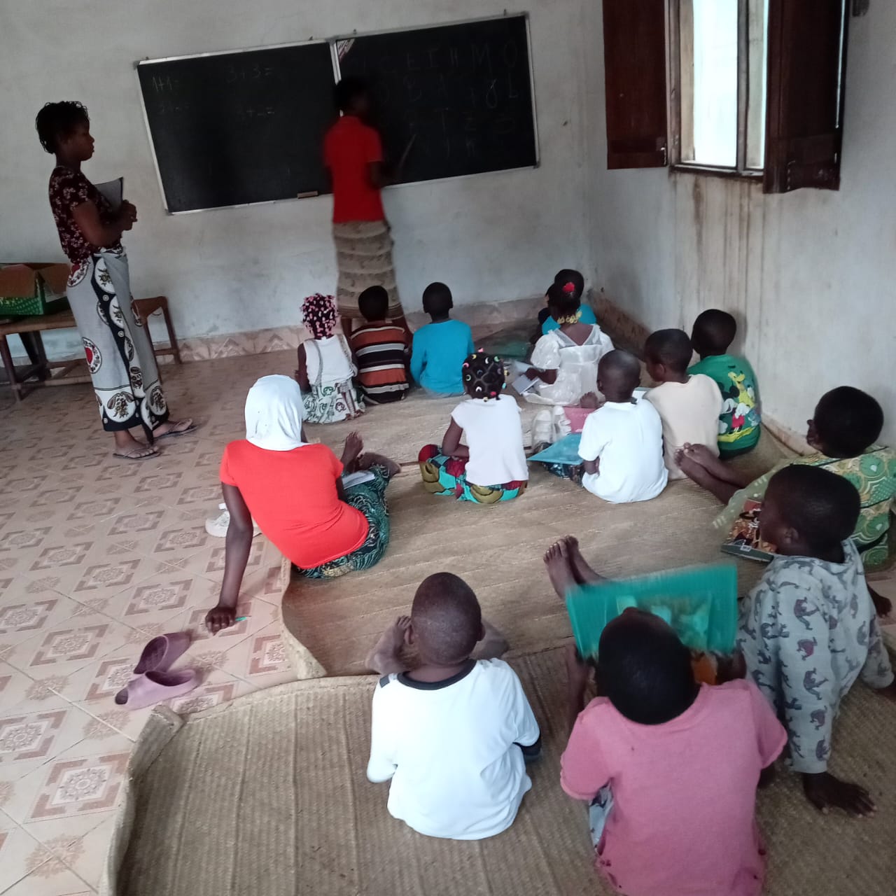 Reforço escolar — Moçambique